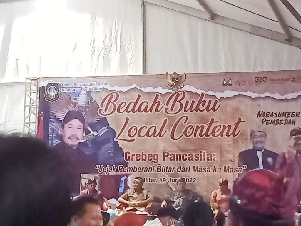 Keberuntungan Datang di Acara Bedah Buku Local Content Grebeg Pancasila “Jejak Pemberani Blitar dari Masa ke Masa”